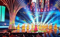 2020年长春春节晚会案例采用20段60灯套管灌胶防水灯带